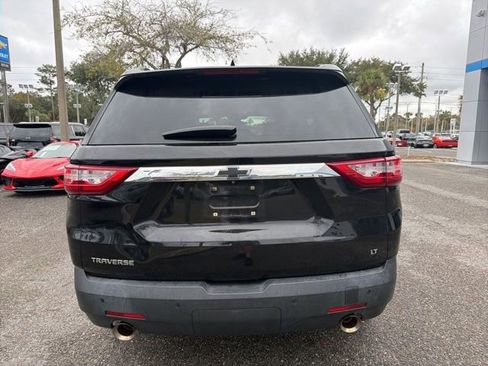 Certified 2020 Chevrolet Traverse LT image 6