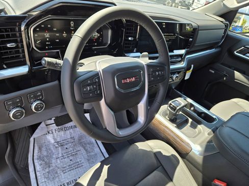 New 2026 GMC Sierra 1500 Elevation w/ Elevation Premium Package AWD/4WD image 10