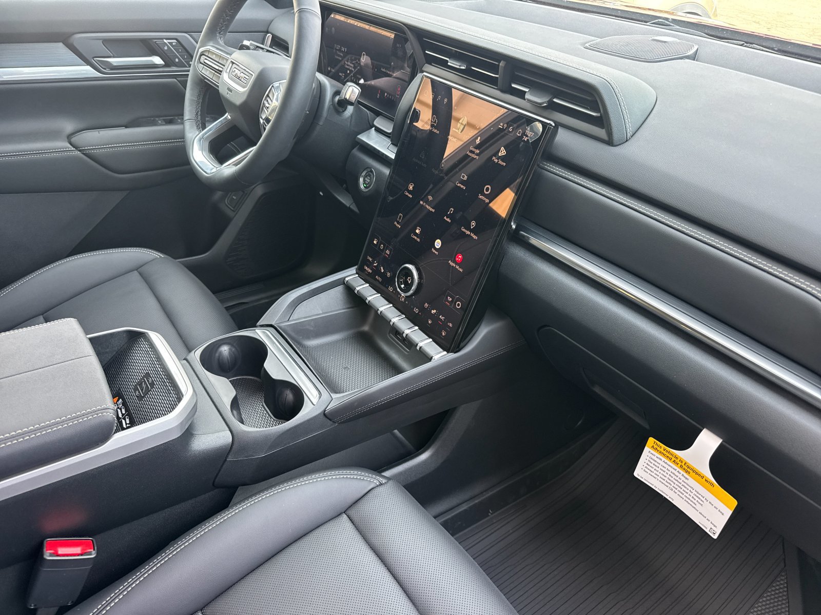 New 2027 GMC Terrain Elevation w/ Elevation Premium Package AWD/4WD image 17