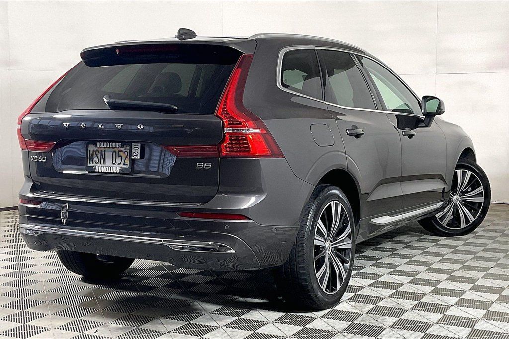 Used 2022 Volvo XC60 B5 Inscription w/ Advanced Package FWD image 10