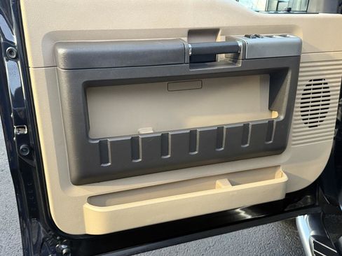 Used 2014 Ford F250 Lariat w/ Snow Plow Prep Package image 6