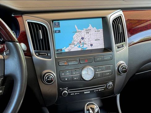 Used 2013 Hyundai Equus Ultimate RWD image 9