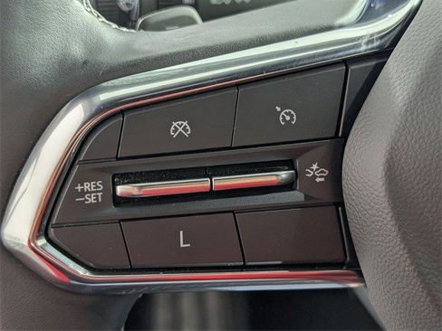 Certified 2024 Chevrolet Traverse LT image 15