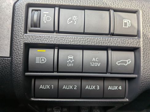 Certified 2025 Toyota 4Runner Trailhunter image 14