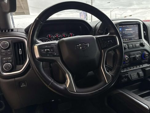 Used 2021 Chevrolet Silverado 1500 LT Trail Boss w/ Convenience Package II AWD/4WD image 24