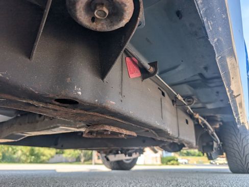 Used 2004 Chevrolet Blazer LS w/ Preferred Equipment Group image 10