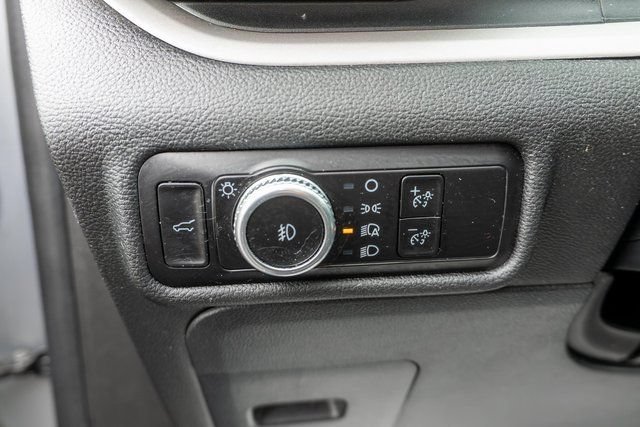 Used 2023 Ford Explorer XLT w/ Equipment Group 202A AWD/4WD image 21