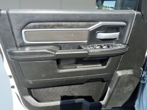 Used 2024 RAM 2500 Big Horn image 9