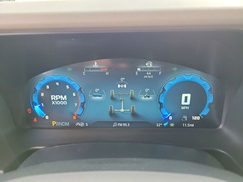 New 2025 Ford Bronco Big Bend w/ Black Diamond Package image 25