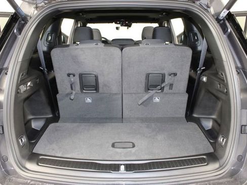 New 2026 Jeep Grand Cherokee L 4WD image 19