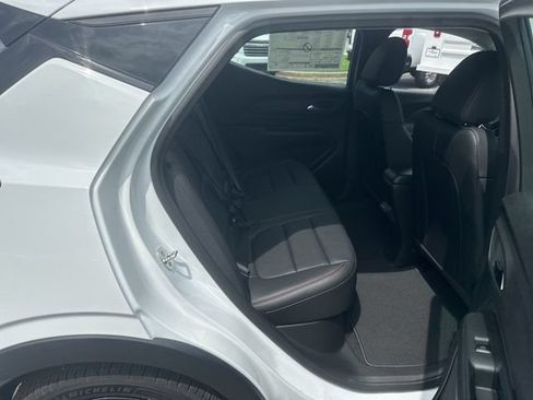 New 2027 Chevrolet Bolt RS w/ Super Cruise Package FWD image 30