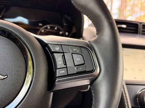 Used 2024 Jaguar F-TYPE R-Dynamic RWD image 21