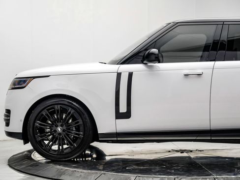 Used 2023 Land Rover Range Rover Autobiography AWD/4WD image 8