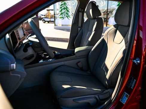 New 2026 Hyundai Elantra Blue image 10