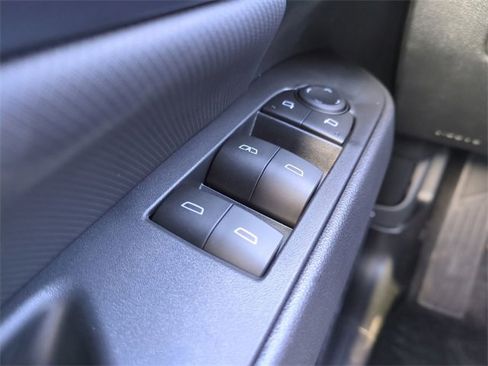 New 2026 Chevrolet Equinox EV LT image 24