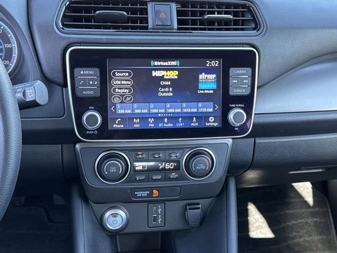 Certified 2025 Nissan Leaf S image 15