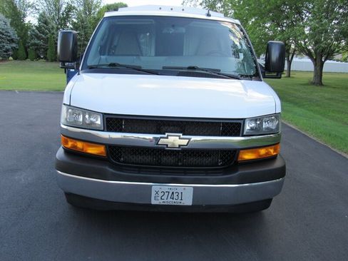 Used 2020 Chevrolet Express 3500 w/ Power Convenience Package RWD image 5