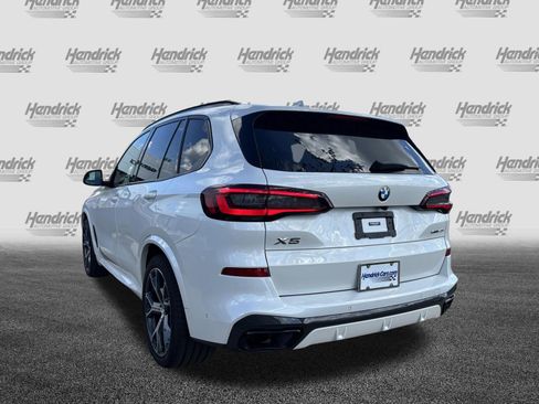 Used 2022 BMW X5 xDrive40i w/ M Sport Package AWD/4WD image 8