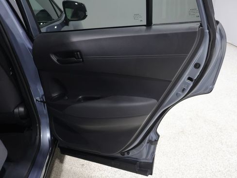 Used 2026 Toyota Corolla Cross AWD Hybrid w/ Moonroof Package image 21