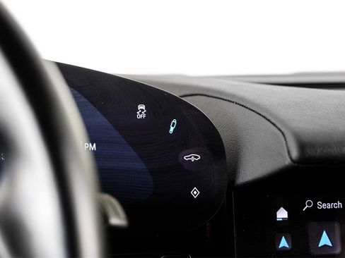 Used 2020 Porsche Taycan 4S image 27