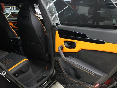 Used 2023 Lamborghini Urus S image 47