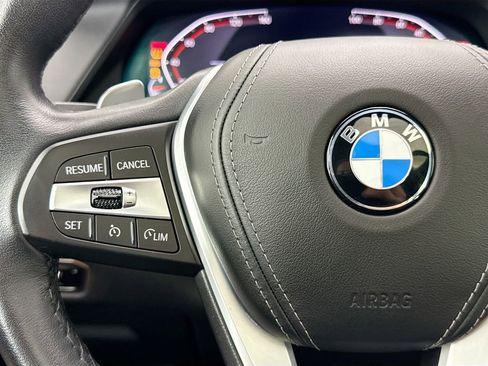 Used 2022 BMW X5 sDrive40i w/ Parking Assistance Package image 11