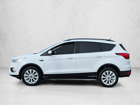 Used 2019 Ford Escape SEL image 8