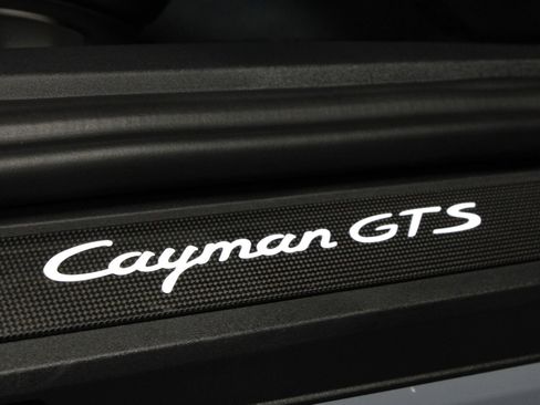Certified 2025 Porsche 718 Cayman GTS RWD image 23