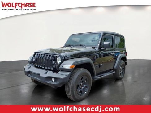 Used 2023 Jeep Wrangler Sport AWD/4WD image 1