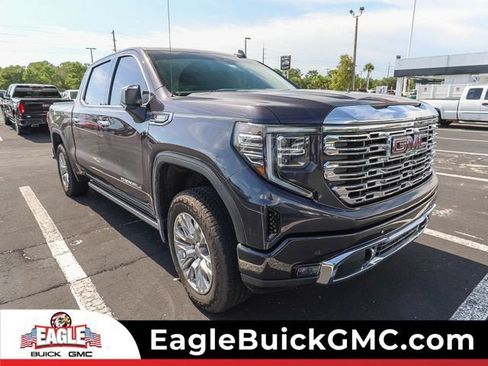 Used 2022 GMC Sierra 1500 Denali AWD/4WD image 1