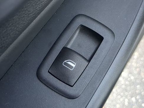 Used 2021 Jeep Cherokee Trailhawk w/ Premium Leather Package image 31