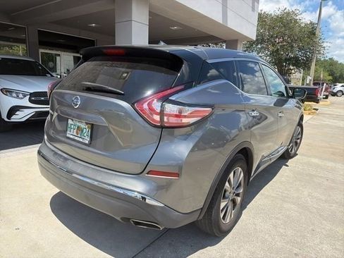 Used 2016 Nissan Murano S FWD image 3