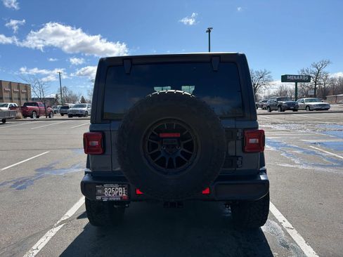 Used 2024 Jeep Wrangler Sport S image 7