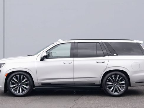 Used 2022 Cadillac Escalade Sport Platinum AWD/4WD image 31