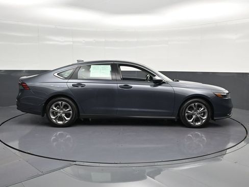 Used 2024 Honda Accord EX image 4