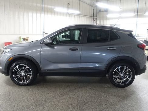 Used 2020 Buick Encore GX Select AWD/4WD image 4