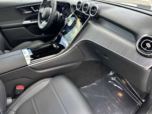 Certified 2026 Mercedes-Benz GLC 300 4MATIC image 17