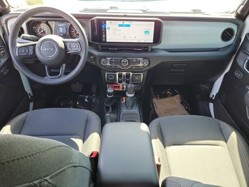 New 2026 Jeep Wrangler Willys AWD/4WD image 13