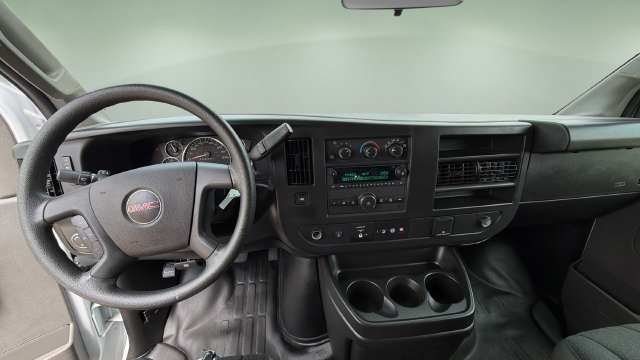 Used 2025 GMC Savana 2500 w/ Driver Convenience Package RWD image 20