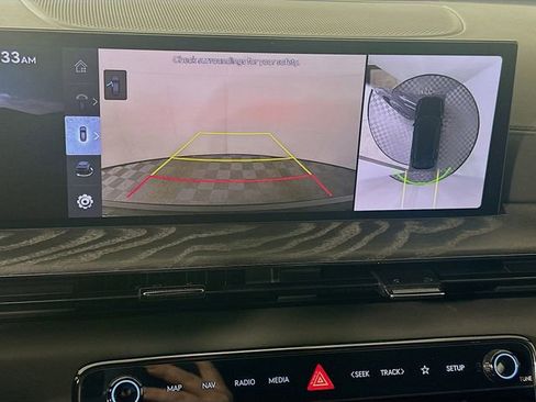 New 2026 Genesis GV80 3.5T Prestige image 13