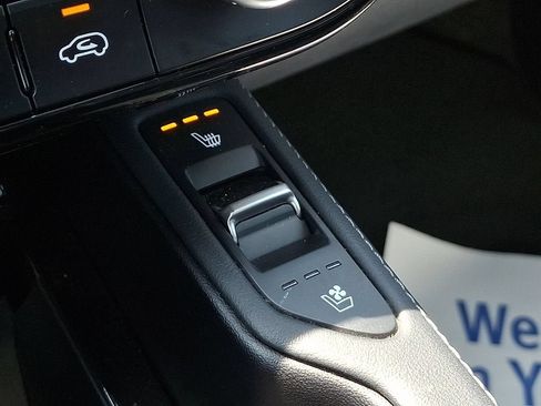Used 2024 Kia Telluride EX FWD image 25