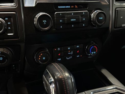 Used 2019 Ford F150 XLT w/ Equipment Group 302A Luxury AWD/4WD image 25