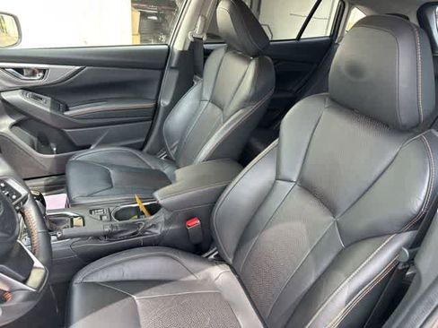 Used 2023 Subaru Crosstrek 2.5i Limited w/ Moonroof Package AWD/4WD image 4