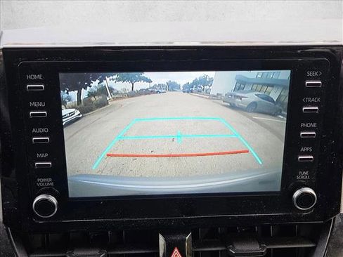 Used 2020 Toyota Corolla LE image 14