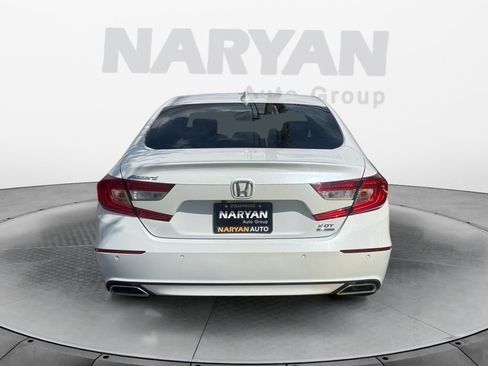 Used 2021 Honda Accord Touring image 6