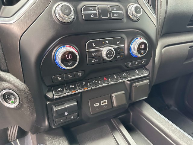 Used 2020 GMC Sierra 1500 AT4 w/ AT4 Premium Package AWD/4WD image 25