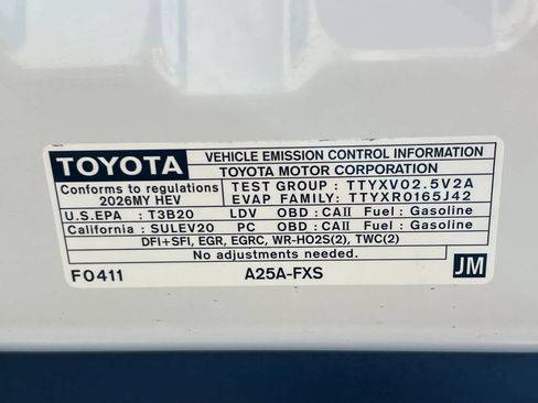 Used 2026 Toyota Camry XLE FWD image 29