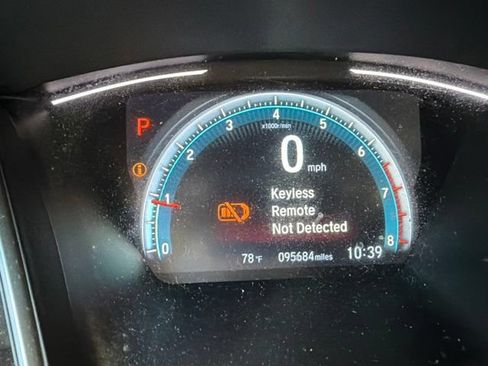 Used 2017 Honda Civic Touring image 18