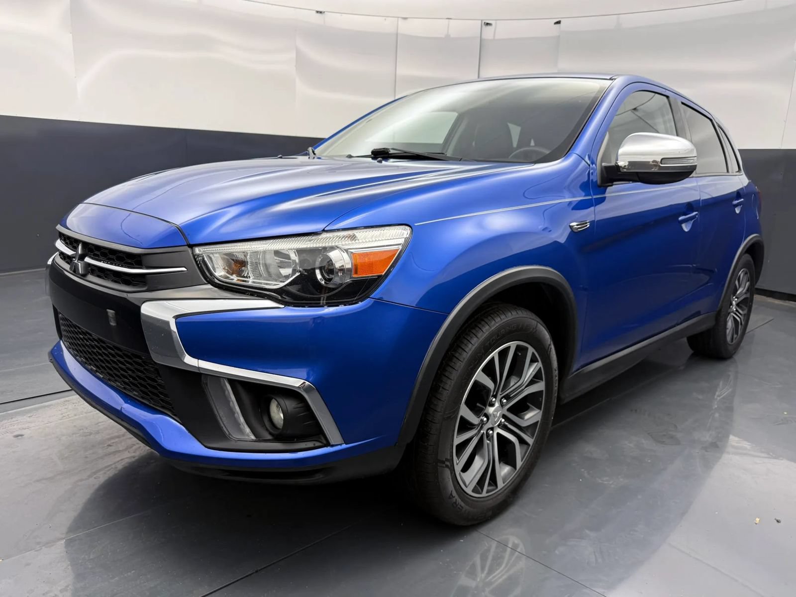 Used 2018 Mitsubishi Outlander Sport SE AWD/4WD image 3