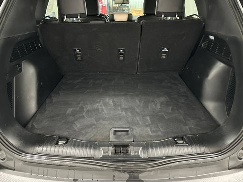 Used 2020 Ford Escape SEL FWD image 15
